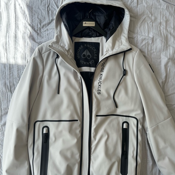 Moose Knuckles Wind Breaker Size M - Picture 1 of 1